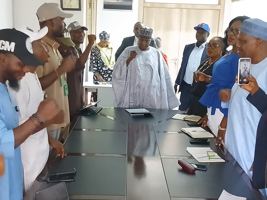 FG TO ENGAGE YOUTHS IN REBRANDING LIVESTOCK ENTERPRISE FOR JOB CREATION AND FOOD SECURITY